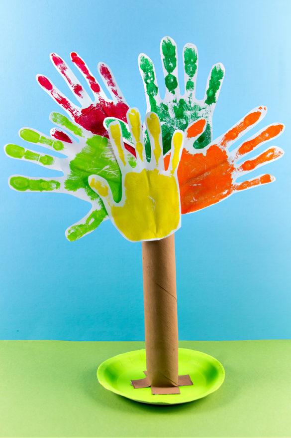 Leaf and Tree Art and Craft Projects for Kids | Tonya Staab