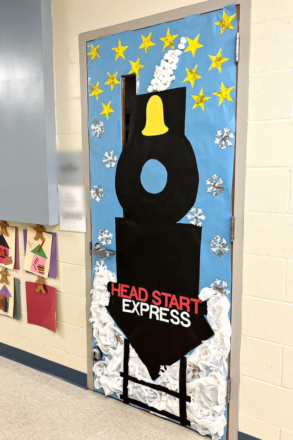 A Winter Classroom Door and Cozy Reading Corner | Tonya Staab